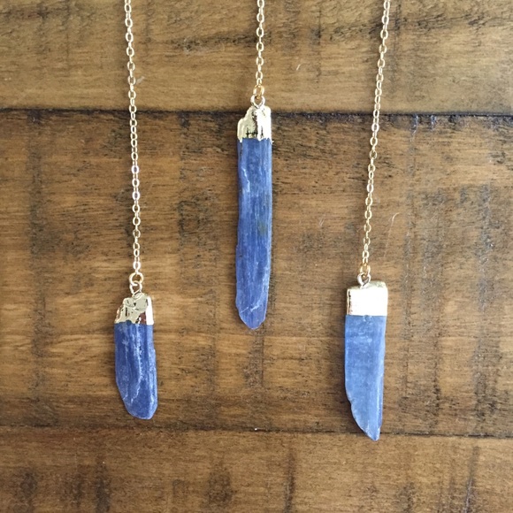 ❗️LAST❗️Raw Kyanite 14K Gold Lariat Necklace - Picture 6 of 8
